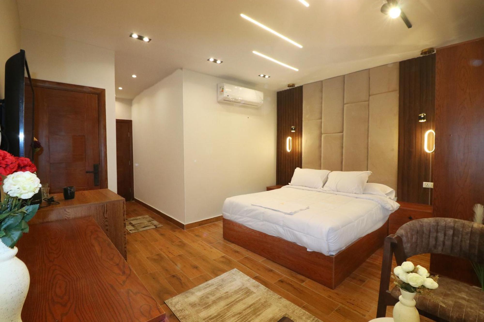 Kafret el-Gabal Pyramids Skyline Hotel Cairo מראה חיצוני תמונה